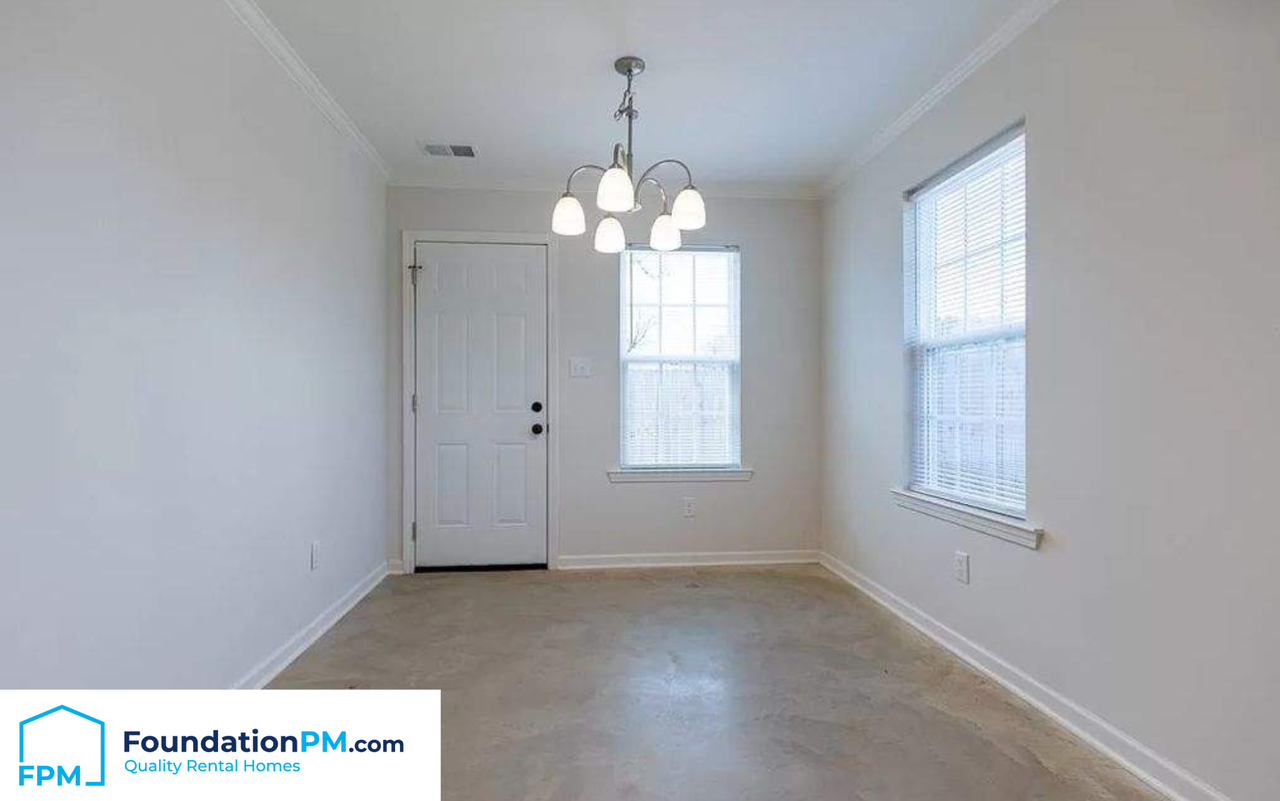 316 Chestnut St #1 - Photo 5 of 12