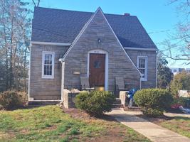 featured image of 8404 48th Ave #1