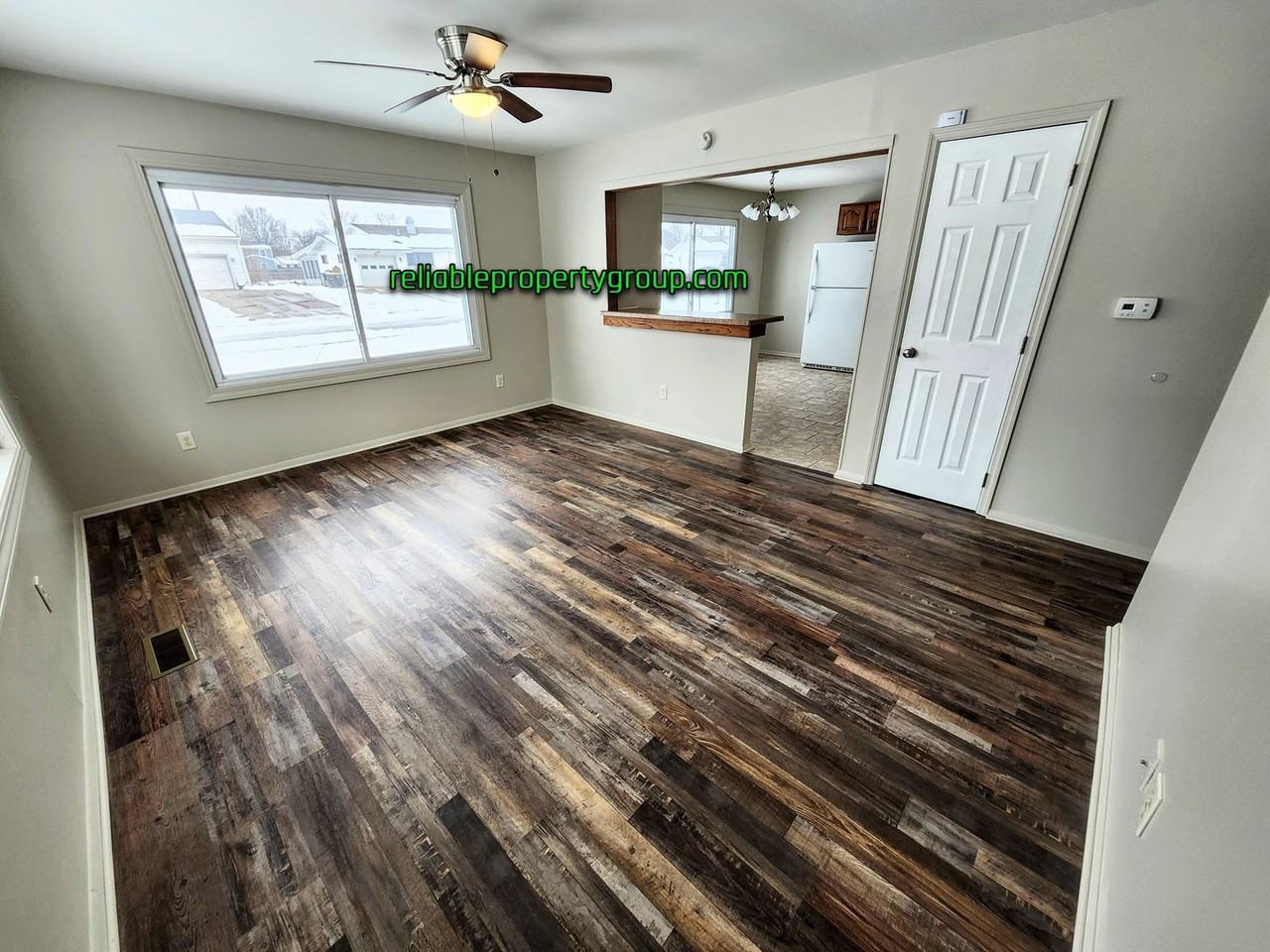 6116 Dartmouth Dr - Photo 3 of 16