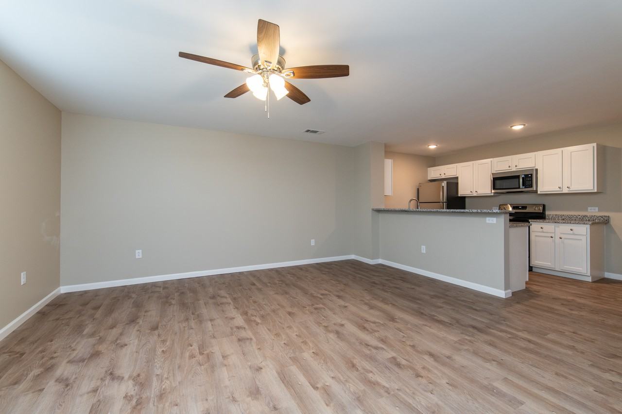 130 Alycia Dr #9 - Photo 2 of 11