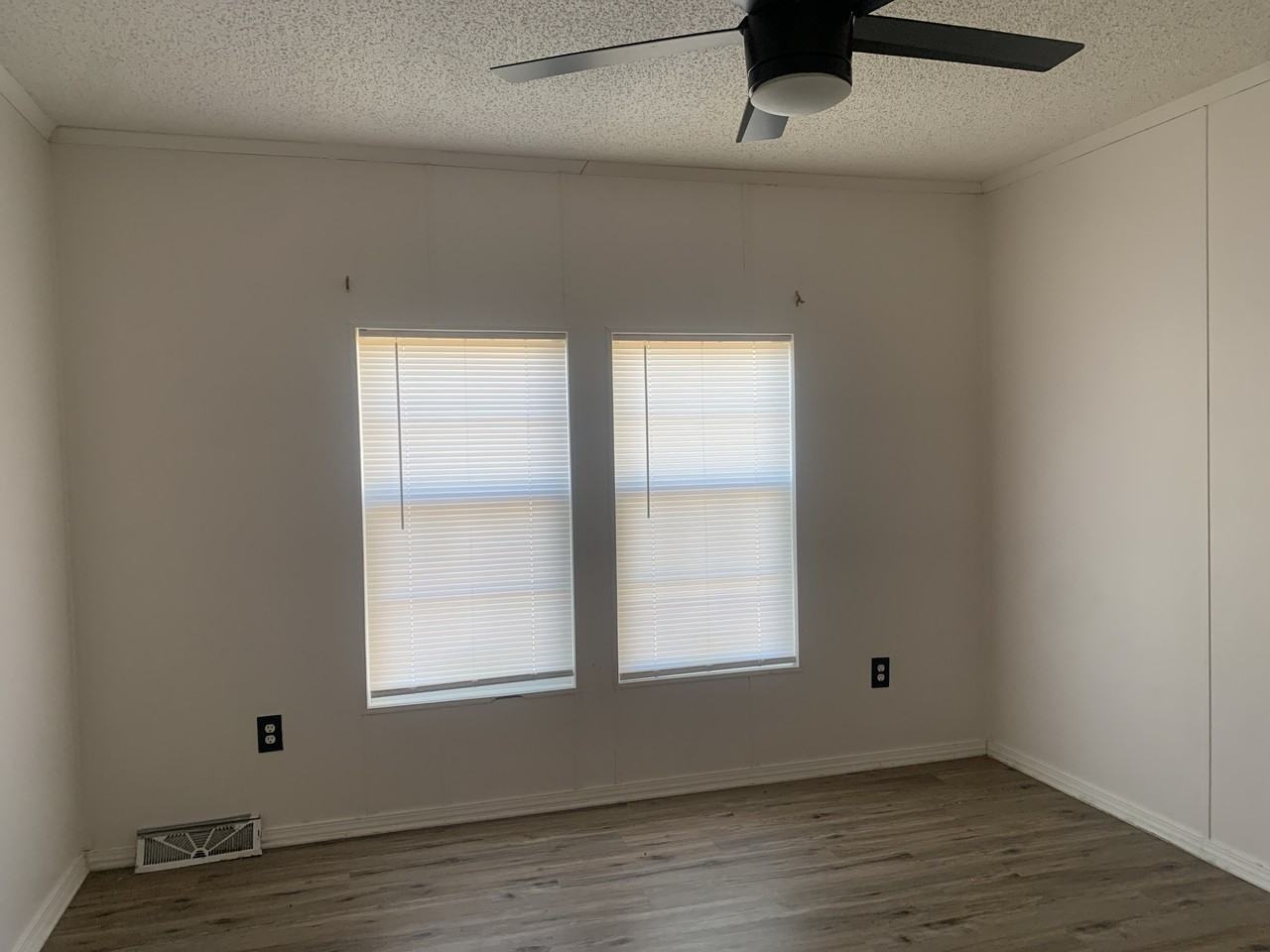 1049 Keeling Road #1 - Photo 6 of 11