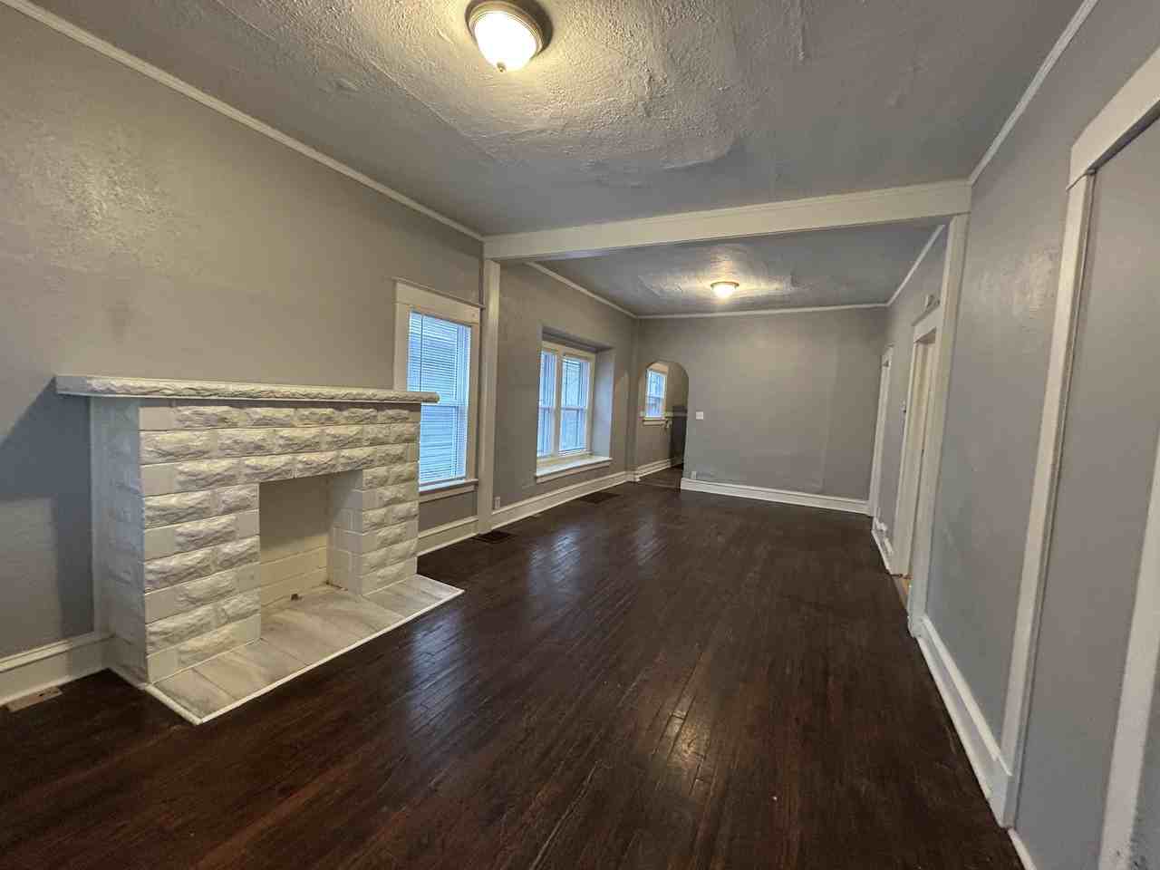 2416 Cypress Ave #1 - Photo 3 of 19