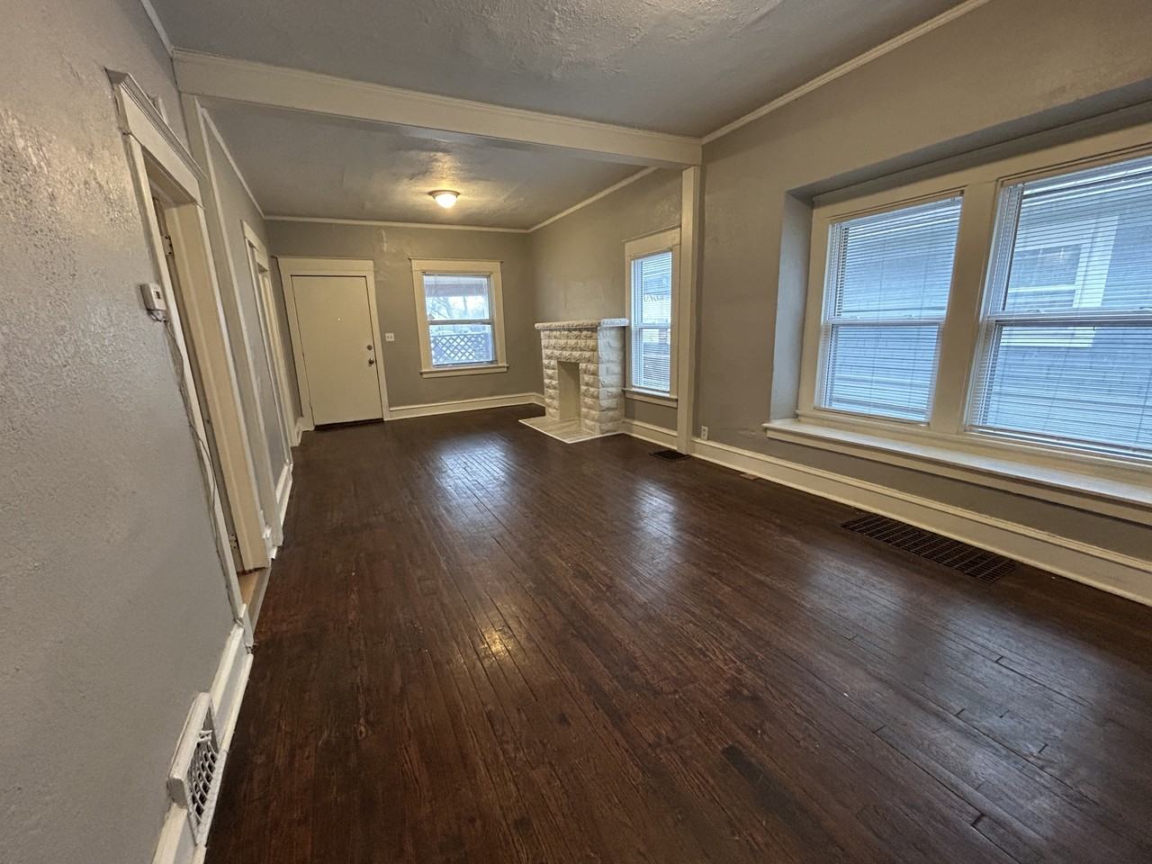 2416 Cypress Ave #1 - Photo 4 of 19