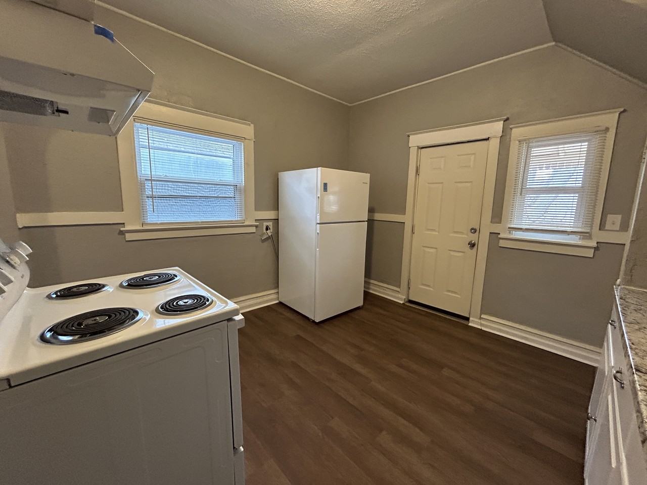 2416 Cypress Ave #1 - Photo 7 of 19