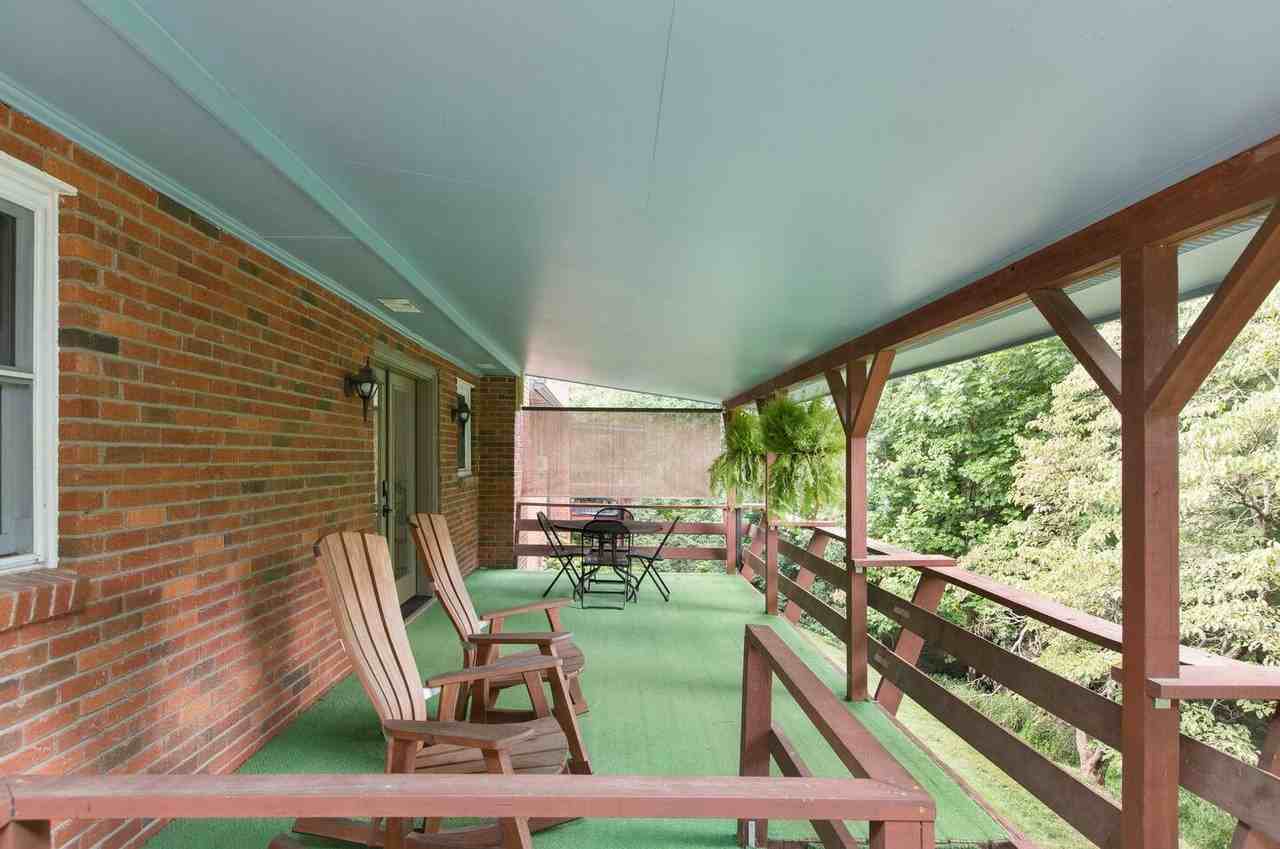 27 Oakdale Drive #1 - Photo 2 of 14