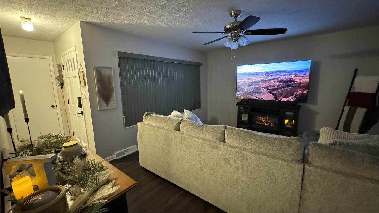 27 Oakdale Drive #1 - Photo 6 of 14