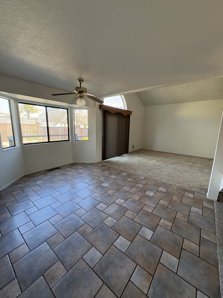 499 Pollard Way #1 - Photo 5 of 18