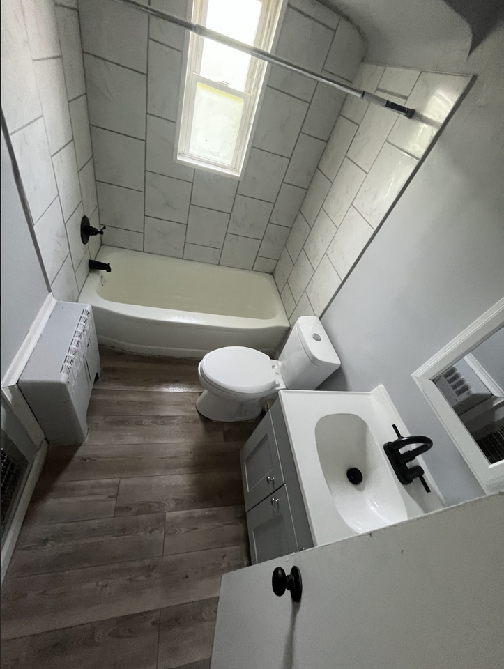 907 Wheatley Ave #8 - Photo 4 of 7