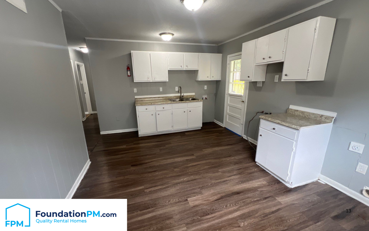 502 Charter Ave #1 - Photo 3 of 13