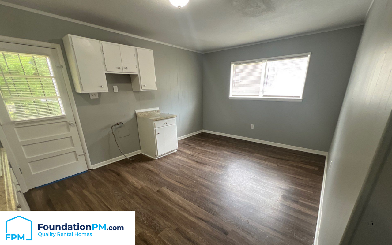 502 Charter Ave #1 - Photo 4 of 13