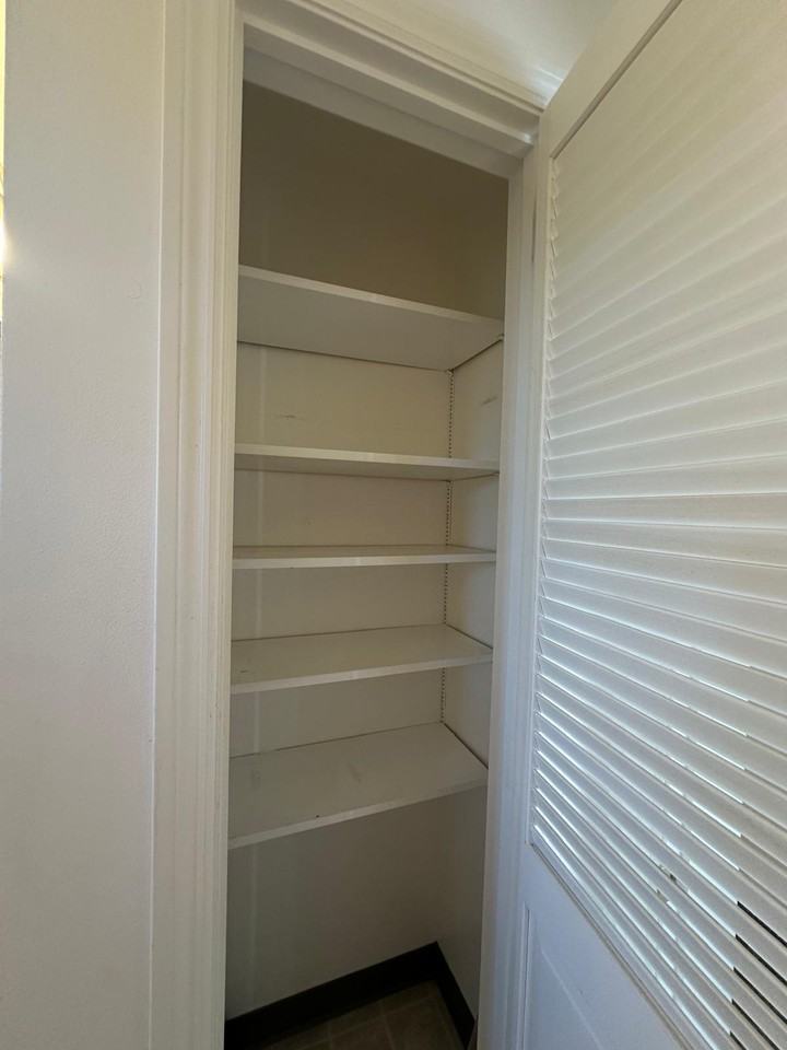 16 Crescent Ave #1 - Photo 7 of 17