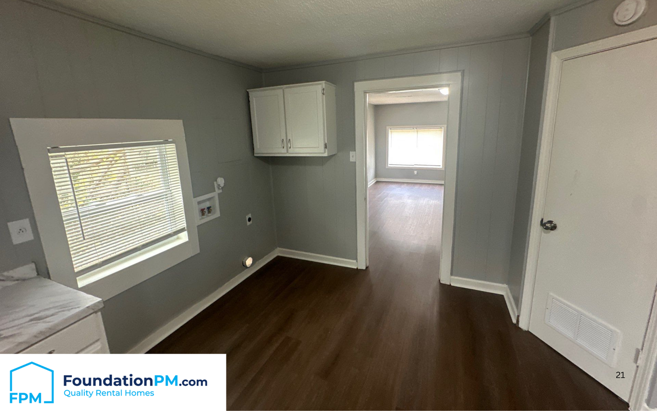 433 Dixie Rd #1 - Photo 5 of 12