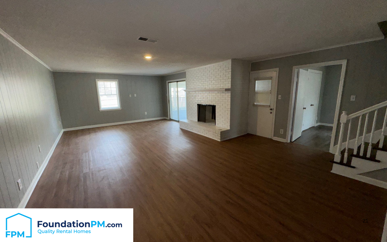 4074 Navaho Ave #1 - Photo 5 of 14