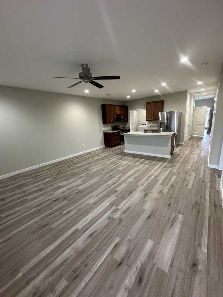 700 N Center St #1 - Photo 2 of 27