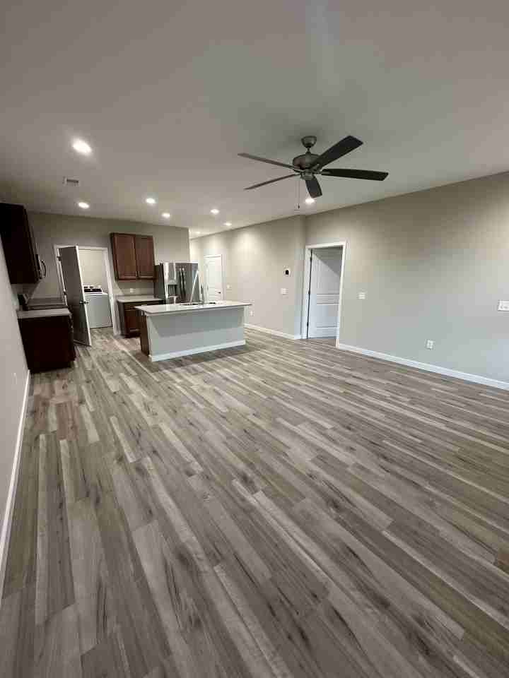 700 N Center St #1 - Photo 6 of 27