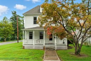 featured image of 5100 Berwyn Road #2