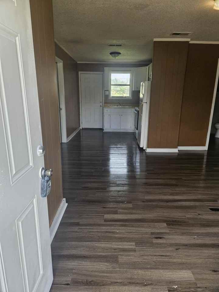 120 Lake Point Drive #A4 - Photo 2 of 7