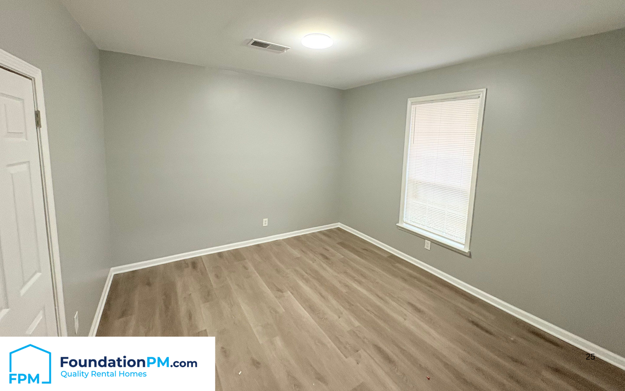 1492 North Trezevant Street #1 - Photo 5 of 10