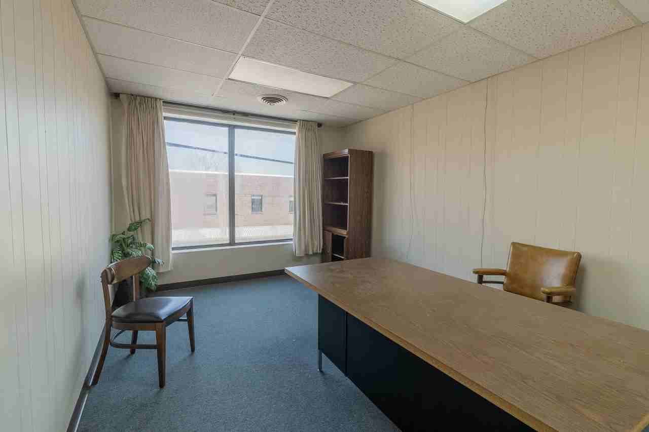 39 South Jackson Avenue #1 - Photo 5 of 7