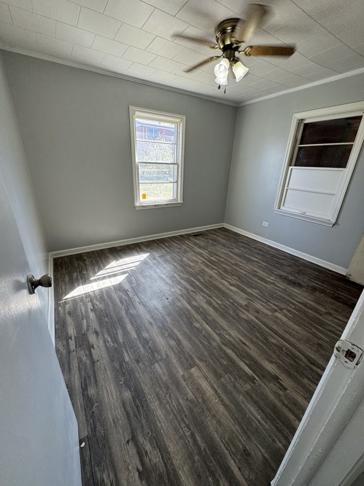 509 N 7th St #1 - Photo 6 of 10