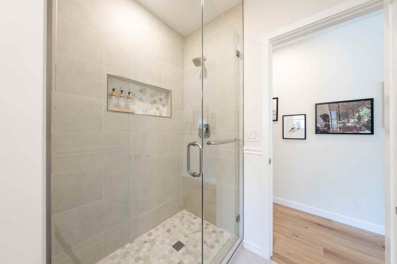 4062 Goldfinch St #1 - Photo 7 of 48