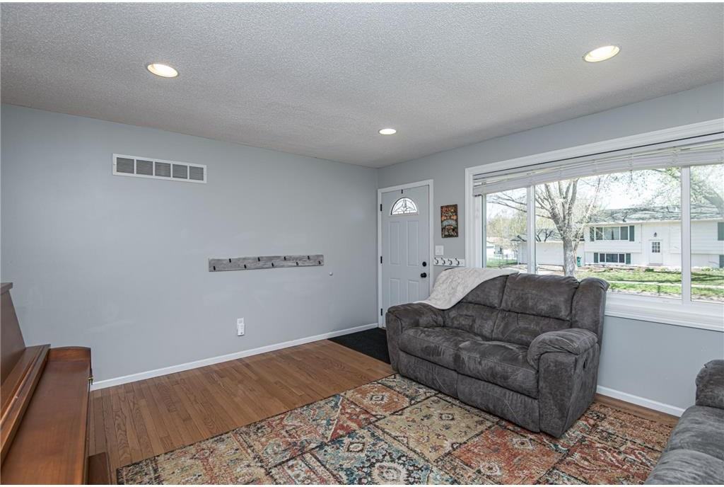 3907 14th Ave Nw #1 - Photo 5 of 15