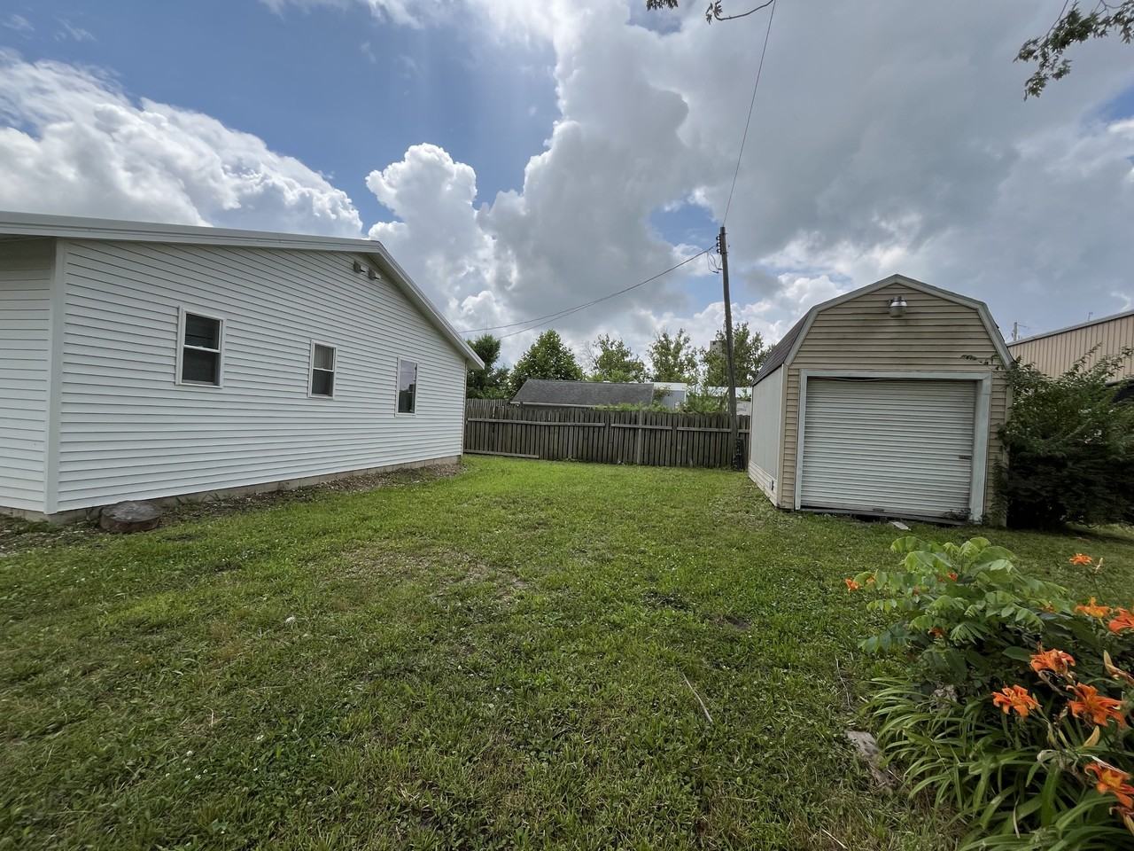 425 Paul Avenue #1 - Photo 7 of 50