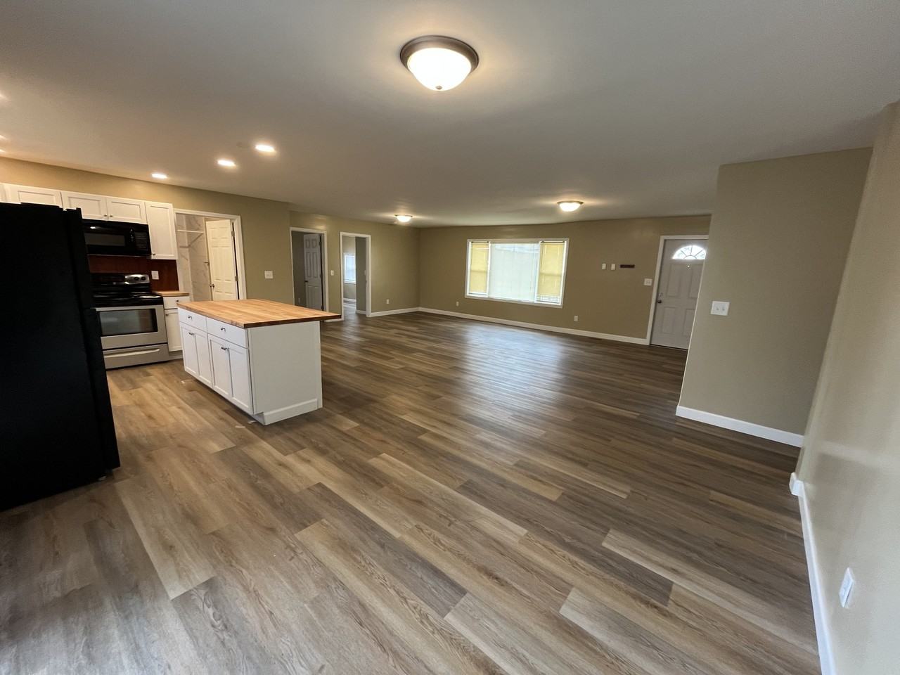 425 Paul Ave #1 - Photo 3 of 50