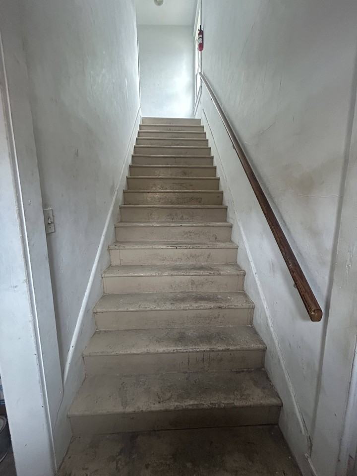 114 S Madison St #3 - Photo 2 of 15