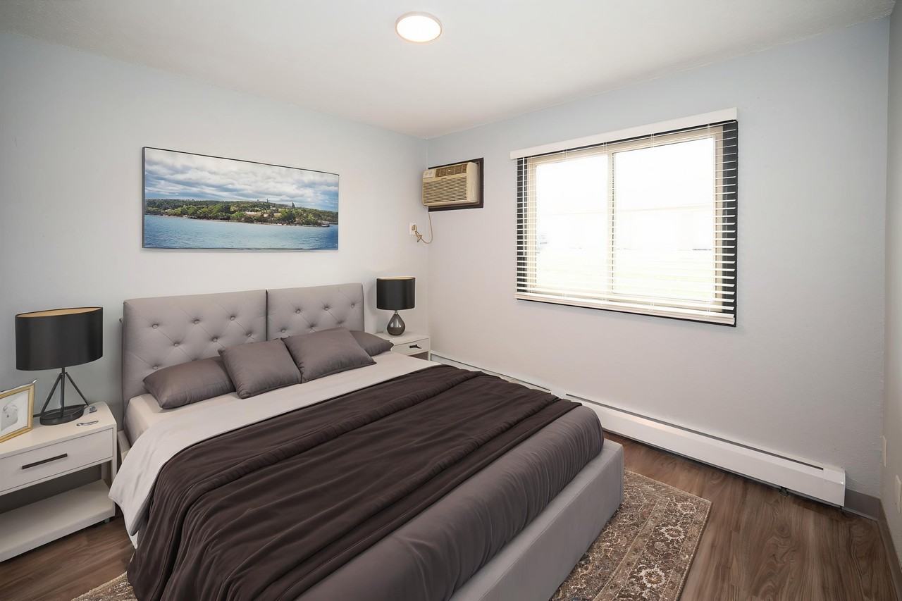 412 412 14th Street SoutheastApt 1104 #1104 - Photo 5 of 22