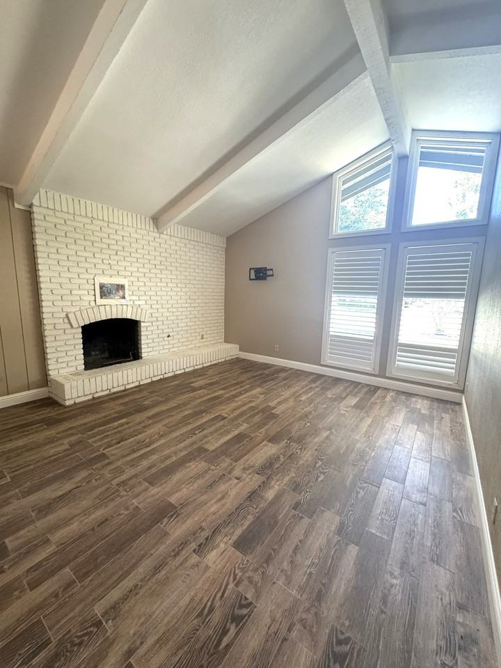 278 E Moody Ave #1 - Photo 2 of 26