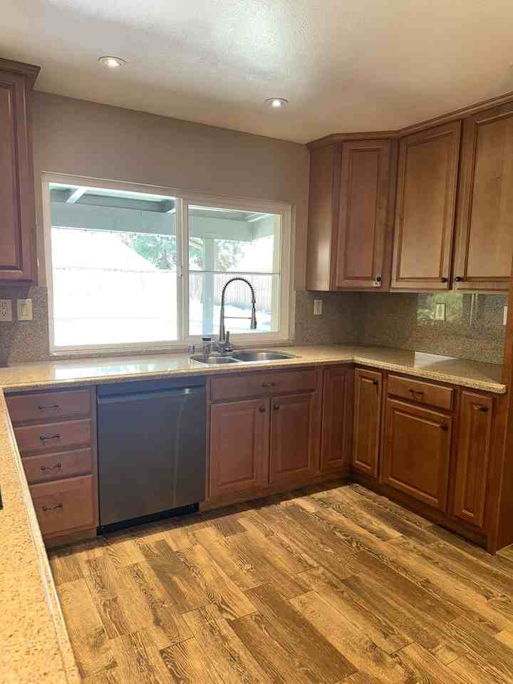 278 E Moody Ave #1 - Photo 3 of 26