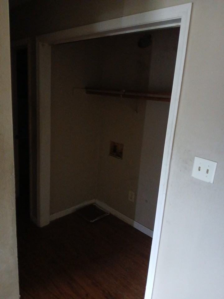 5782 Aftonshire Drive #1 - Photo 3 of 5