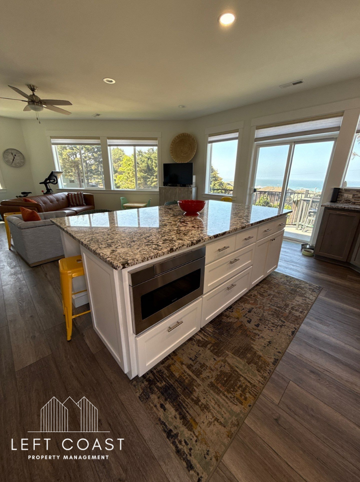 6274 Ne Port Dr #1 - Photo 4 of 21