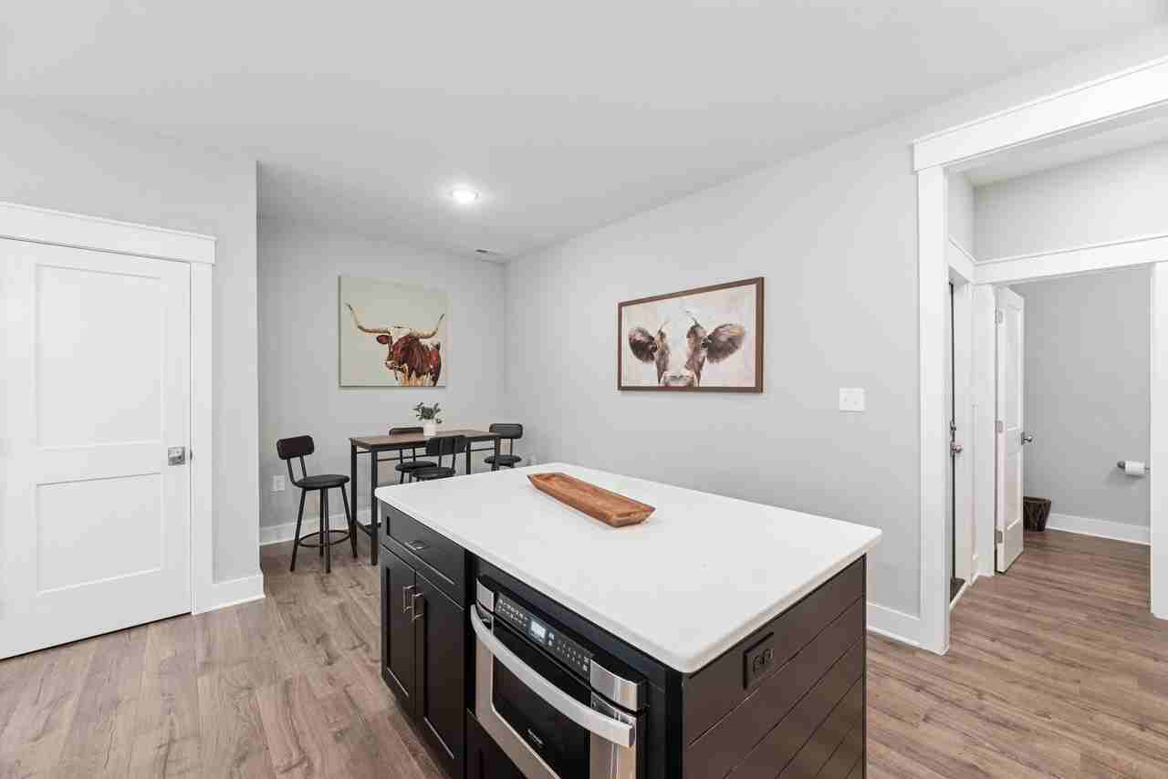 East 4th Street #315 - Photo 7 of 26