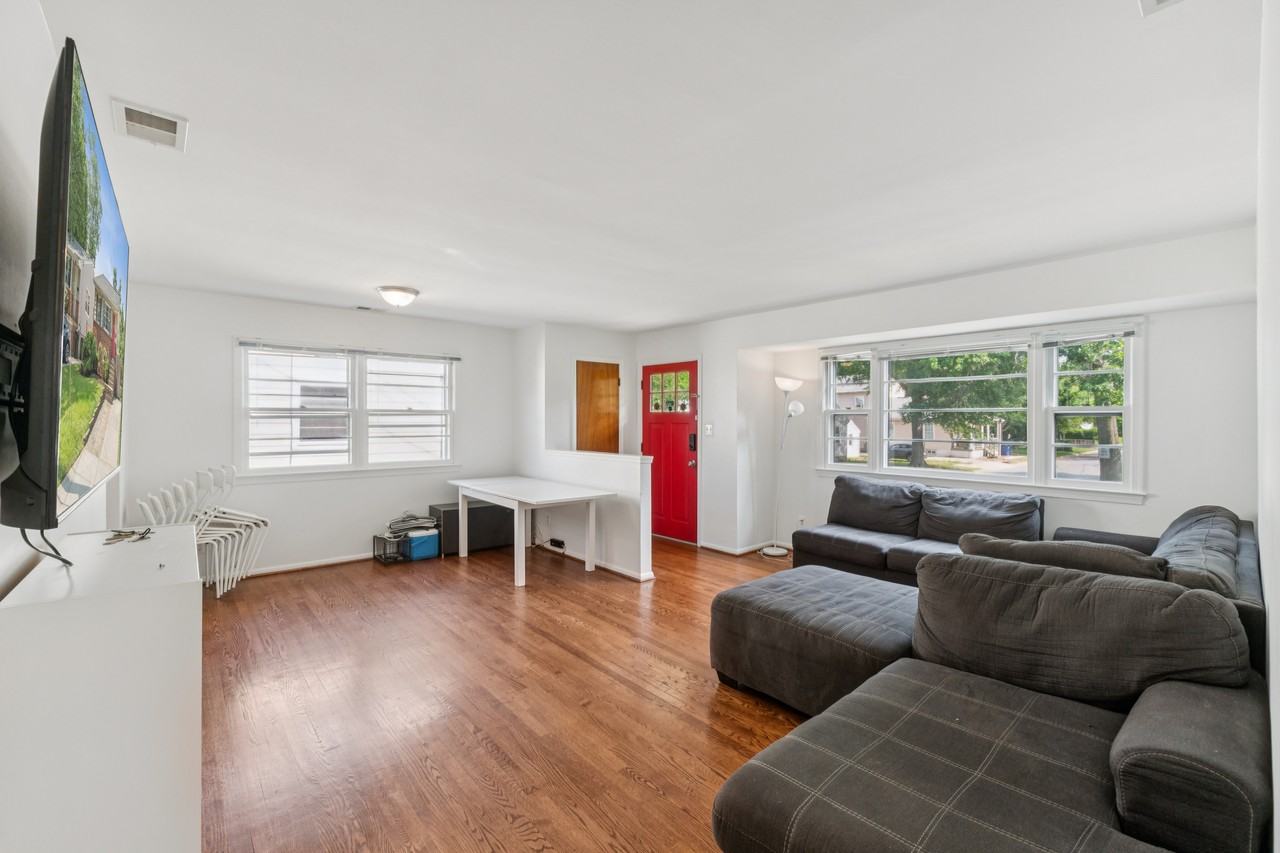 4709 Norwich Rd #1 - Photo 2 of 5