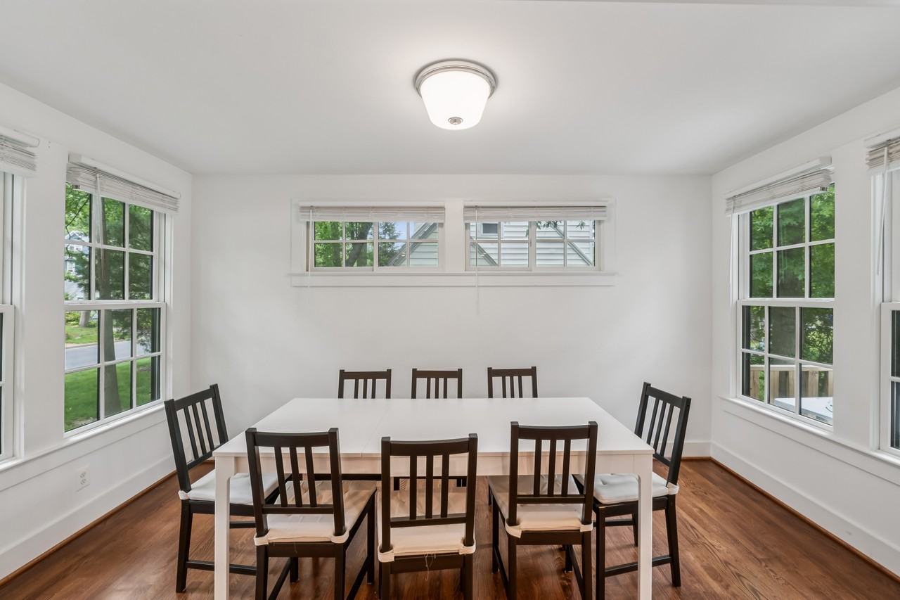 7209 Dartmouth Ave #1 - Photo 4 of 9