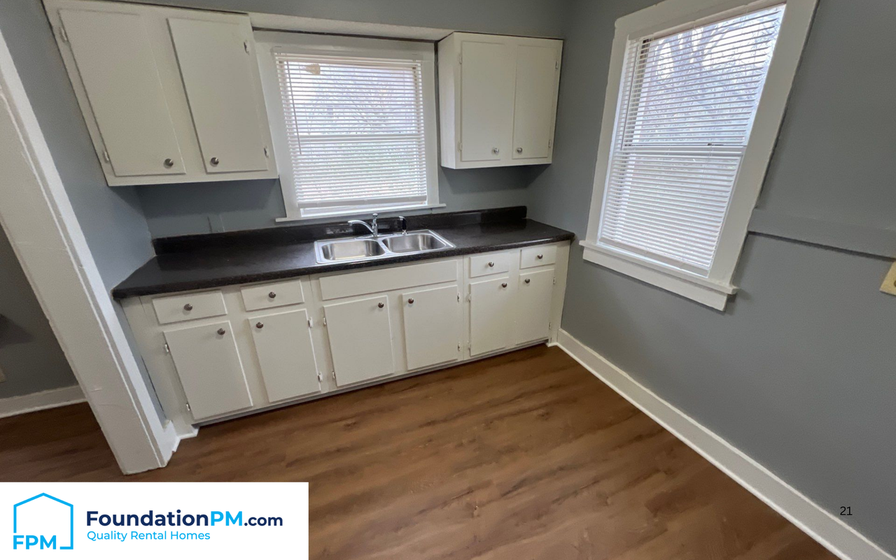 1576 David Street #1 - Photo 4 of 14