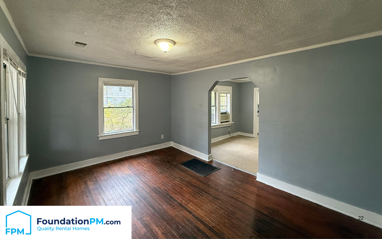 1576 David Street #1 - Photo 7 of 14