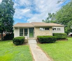 featured image of 400 Sylvan Terrace #1