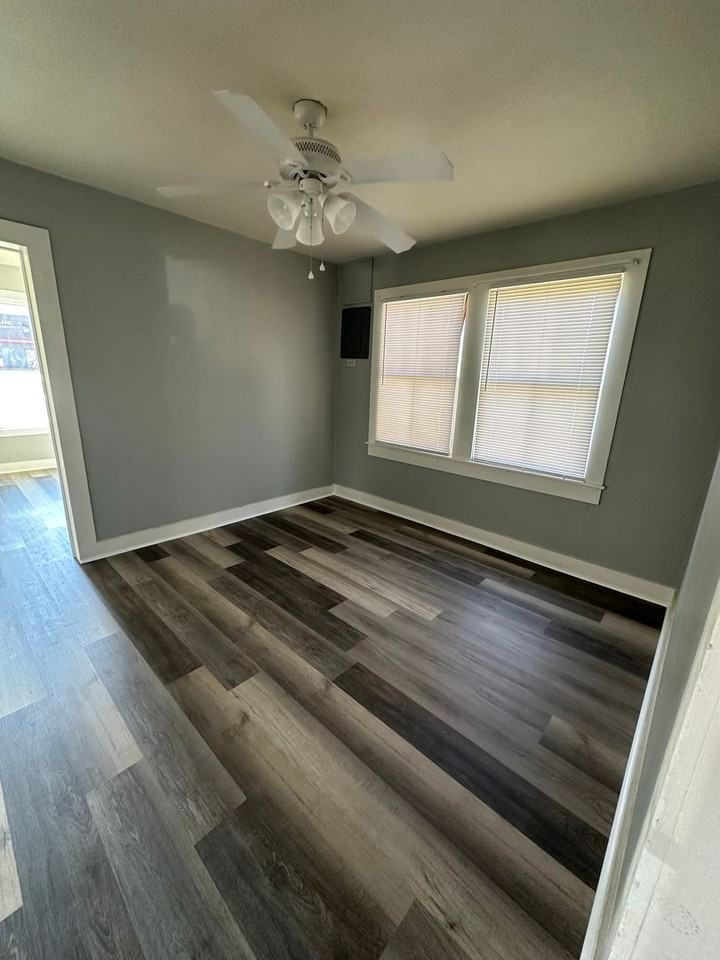 6163 W Main St - Photo 7 of 14