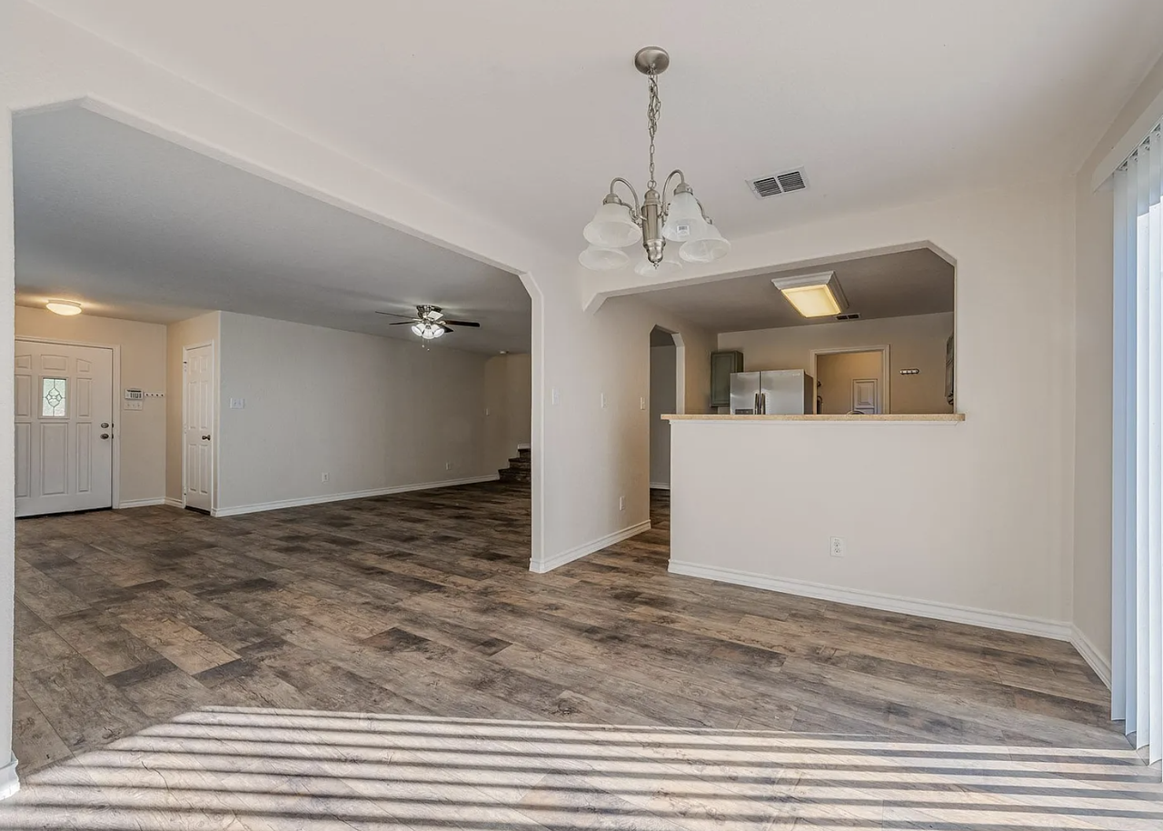 8314 Deer Creek Run #1 - Photo 3 of 21