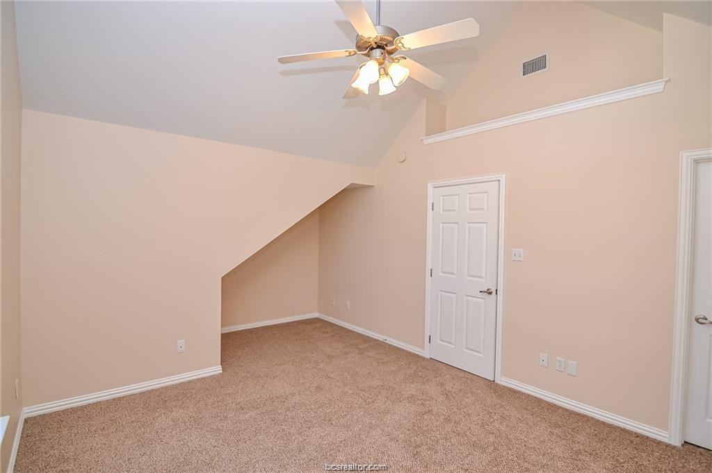 1001 Krenek Tap Road #902A - Photo 6 of 8