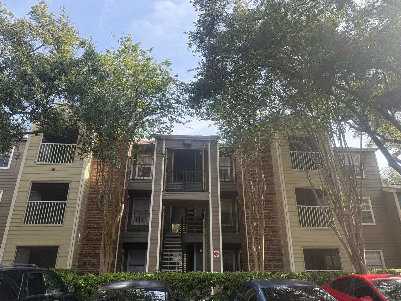 2201 Metropolitan Way #1423 - Photo 3 of 10