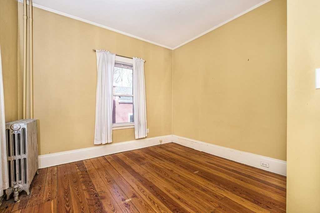 1 Chestnut Terrace #2 - Photo 5 of 10