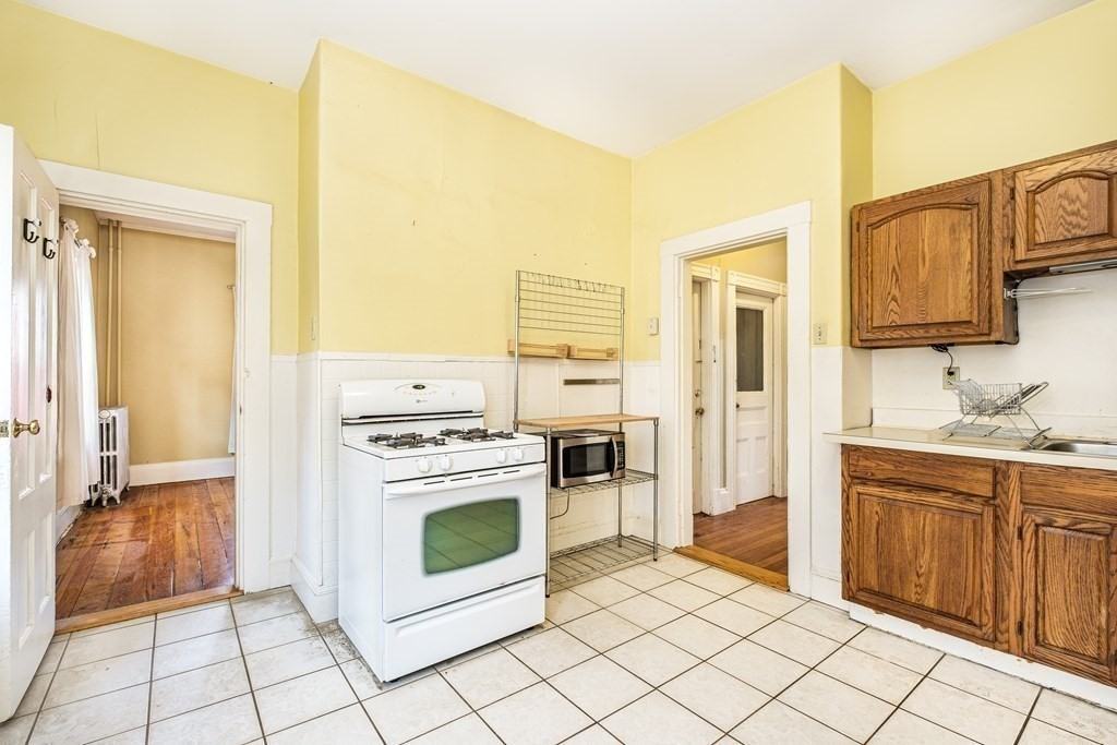 1 Chestnut Terrace #2 - Photo 7 of 10