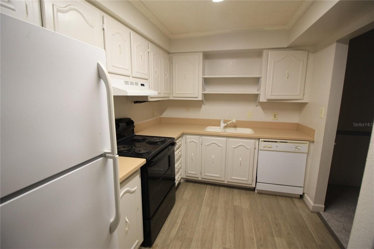 540 Orange Dr #20 - Photo 2 of 14