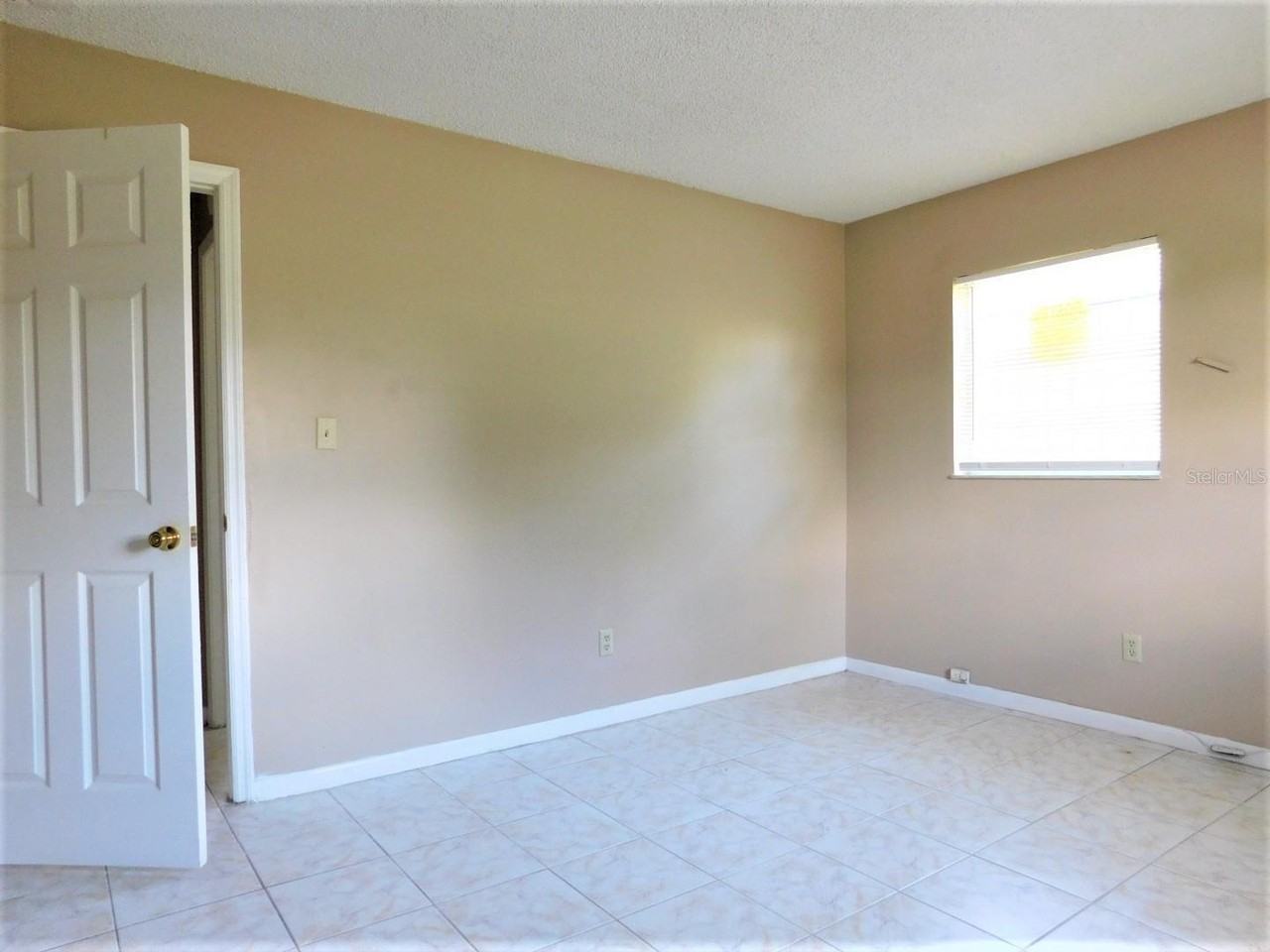 1518 Frazier Ave #1 - Photo 6 of 10