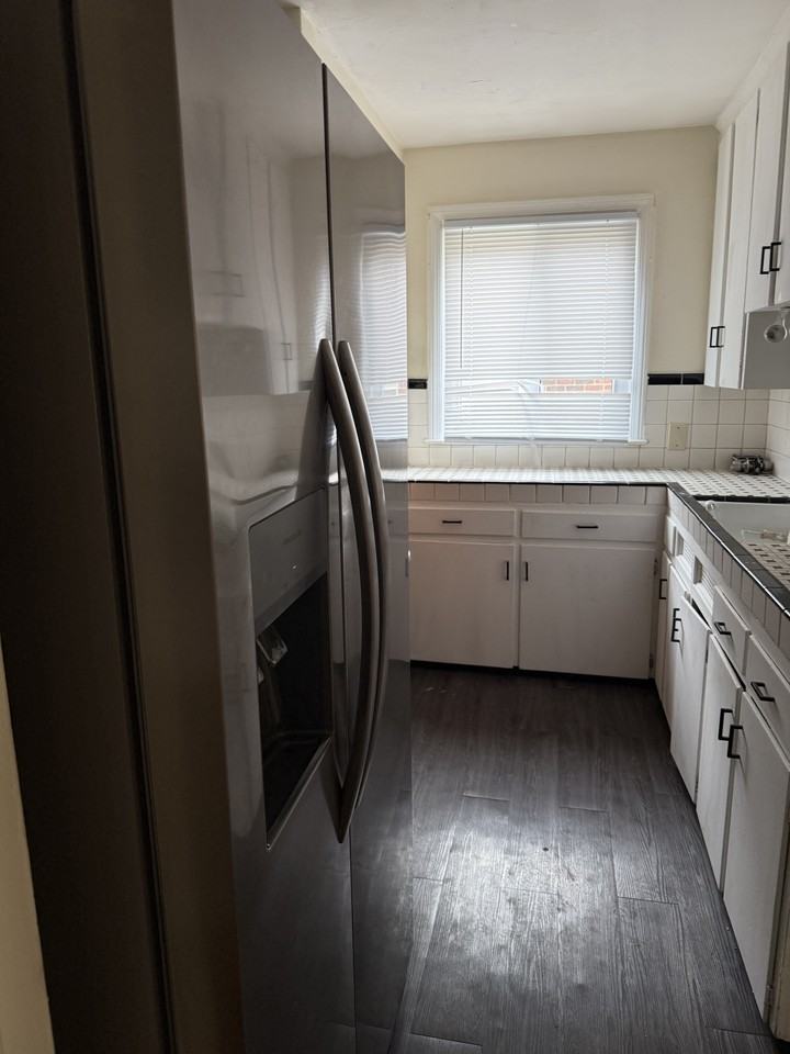 6142 Marseilles Street #1 - Photo 6 of 7