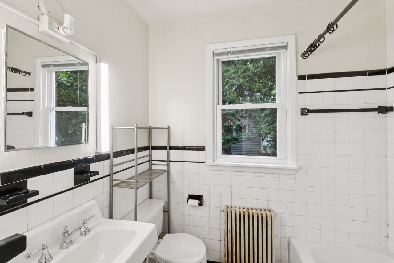 4811 Calvert Rd #1 - Photo 4 of 8